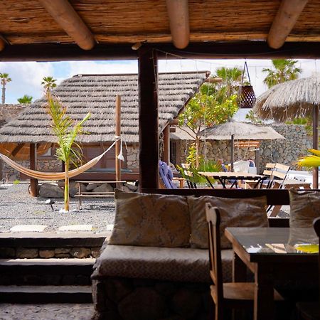 Tabayesco Finca De Arrieta Village - Yurts And Stone Cottages - Shared Pool - Walking Distance To Arrieta Beach - Eco Friendly מראה חיצוני תמונה
