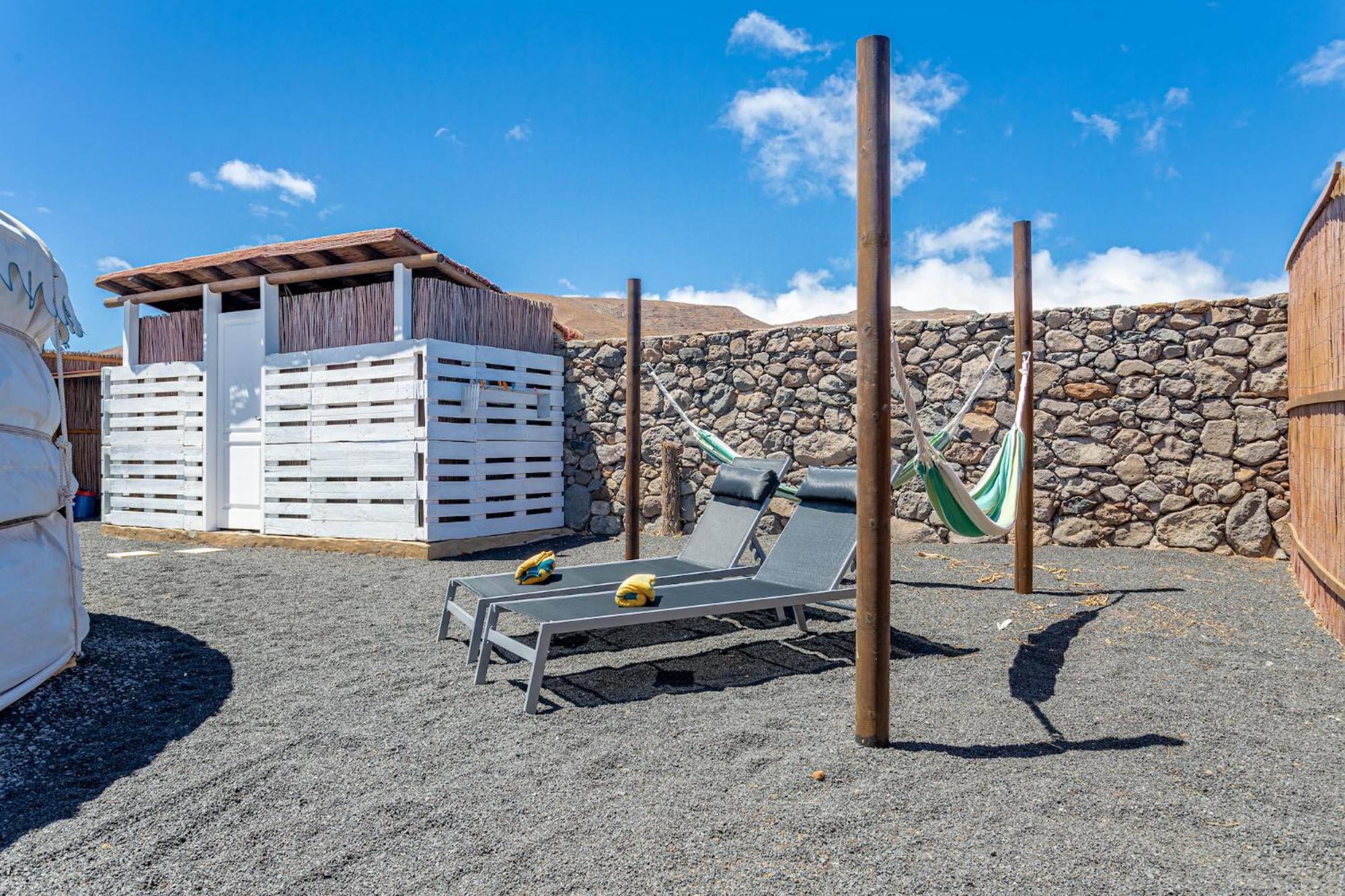Tabayesco Finca De Arrieta Village - Yurts And Stone Cottages - Shared Pool - Walking Distance To Arrieta Beach - Off Grid מראה חיצוני תמונה