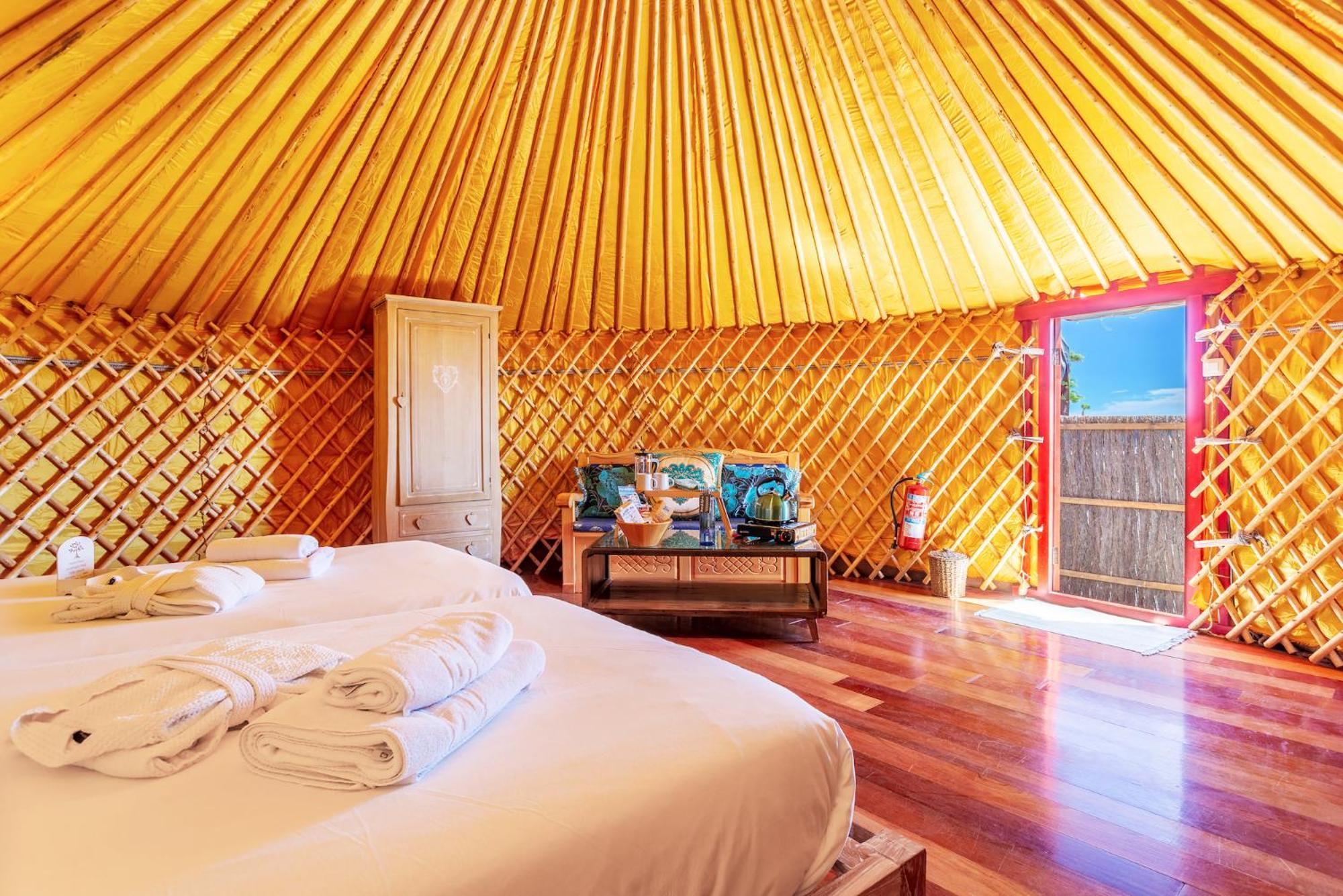 Tabayesco Finca De Arrieta Village - Yurts And Stone Cottages - Shared Pool - Walking Distance To Arrieta Beach - Off Grid מראה חיצוני תמונה