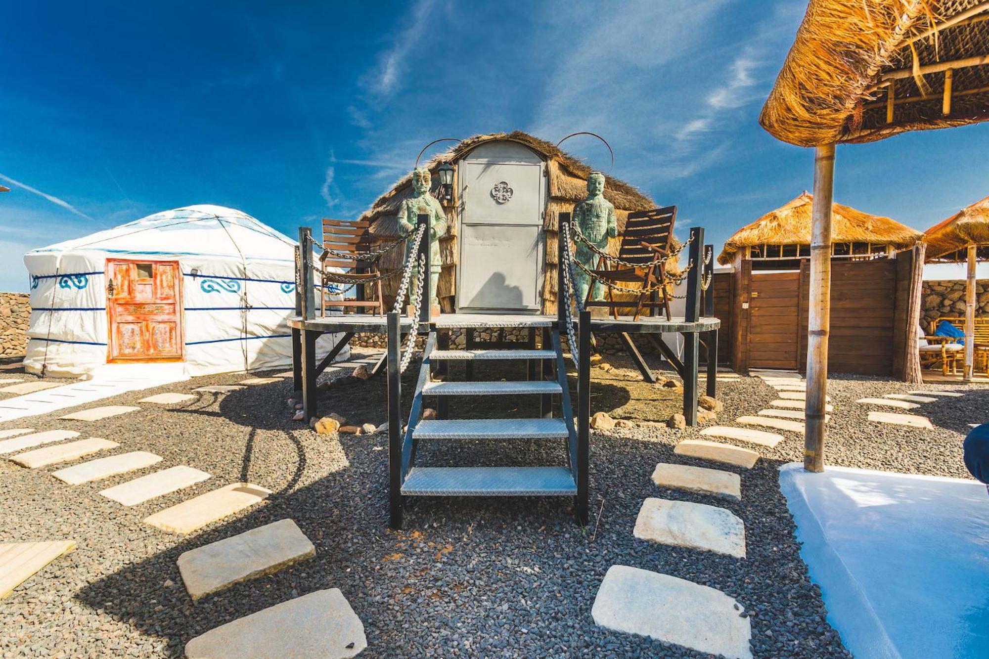 Tabayesco Finca De Arrieta Village - Yurts And Stone Cottages - Shared Pool - Walking Distance To Arrieta Beach - Eco Friendly מראה חיצוני תמונה