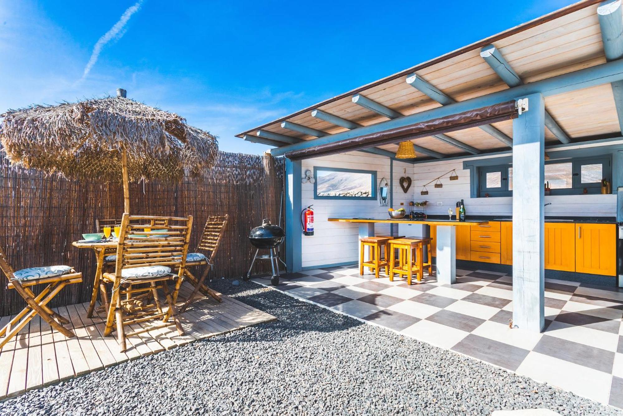 Tabayesco Finca De Arrieta Village - Yurts And Stone Cottages - Shared Pool - Walking Distance To Arrieta Beach - Off Grid מראה חיצוני תמונה