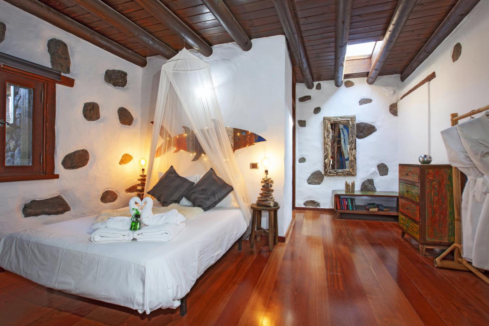 Tabayesco Finca De Arrieta Village - Yurts And Stone Cottages - Shared Pool - Walking Distance To Arrieta Beach - Eco Friendly חדר תמונה