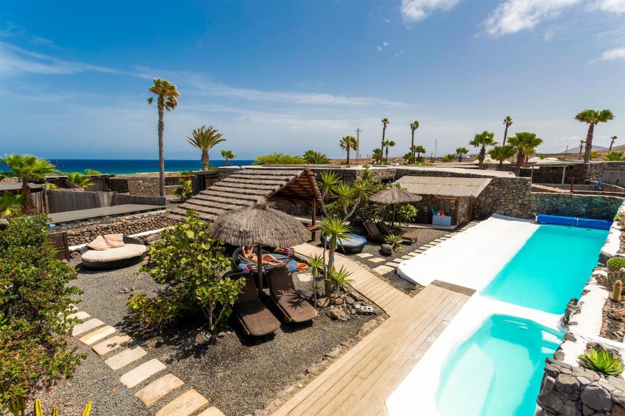 Tabayesco Finca De Arrieta Village - Yurts And Stone Cottages - Shared Pool - Walking Distance To Arrieta Beach - Eco Friendly מראה חיצוני תמונה